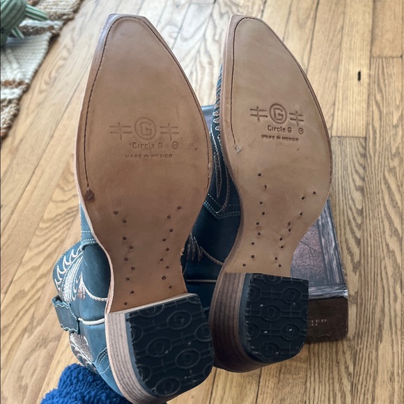 Circle G Blue Ankle Boots with Tan Stitching - Picture 5 of 7